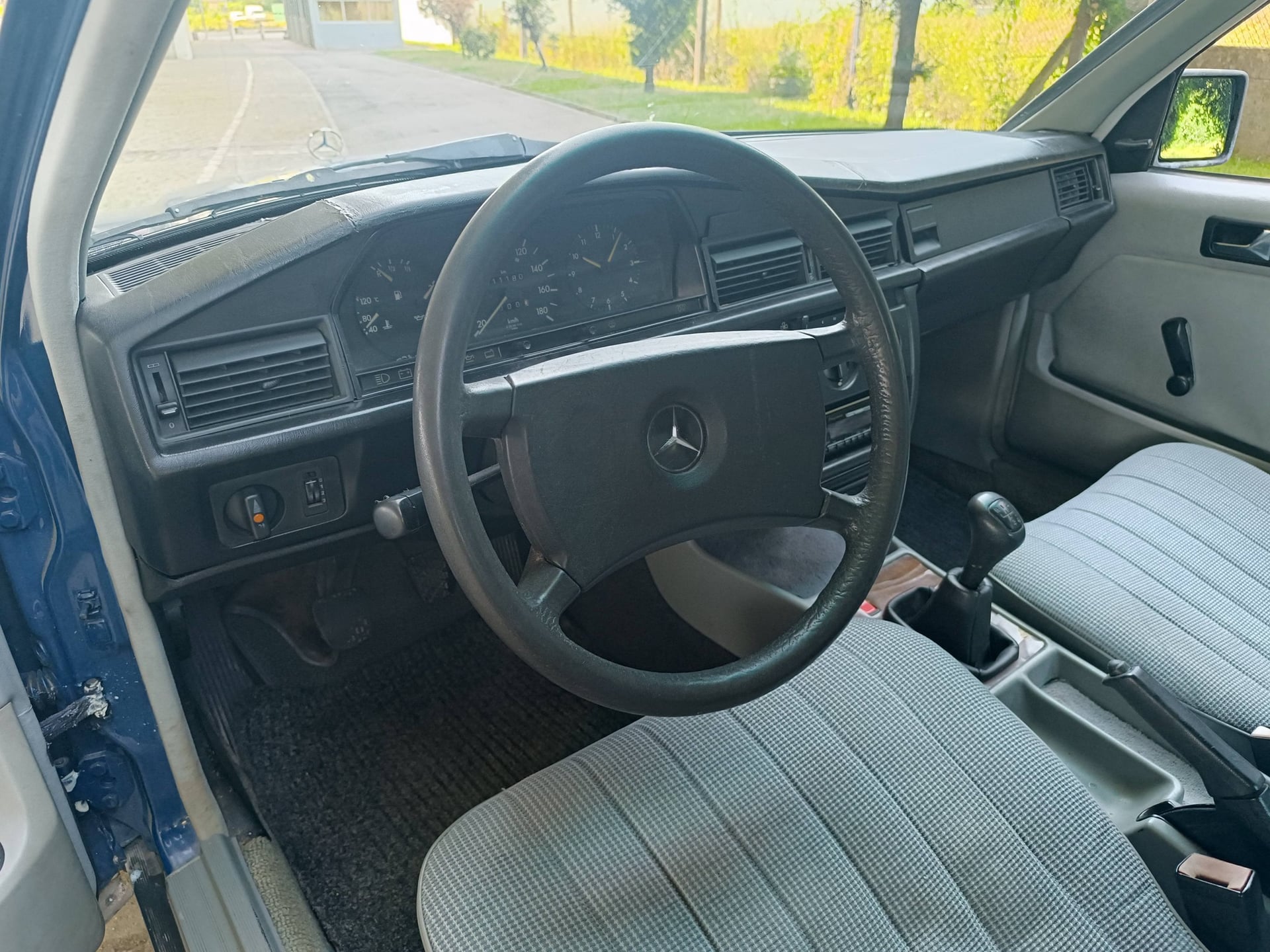 Mercedes 190d