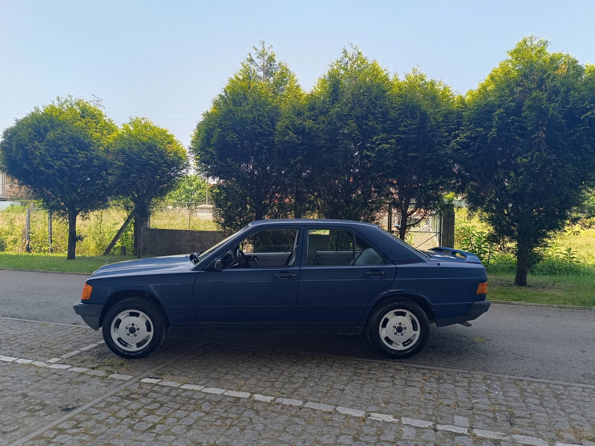 Mercedes 190d