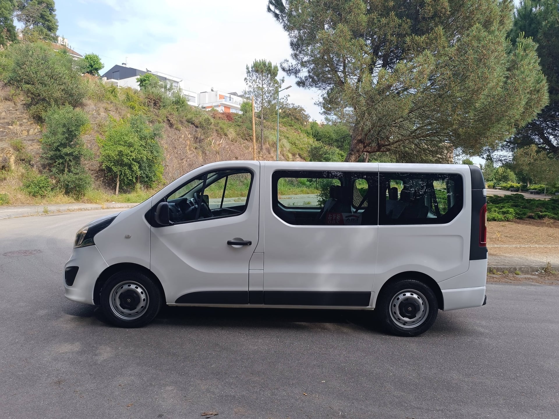 💯Opel  Vivaro 1.6 CDTI     9 lugares 