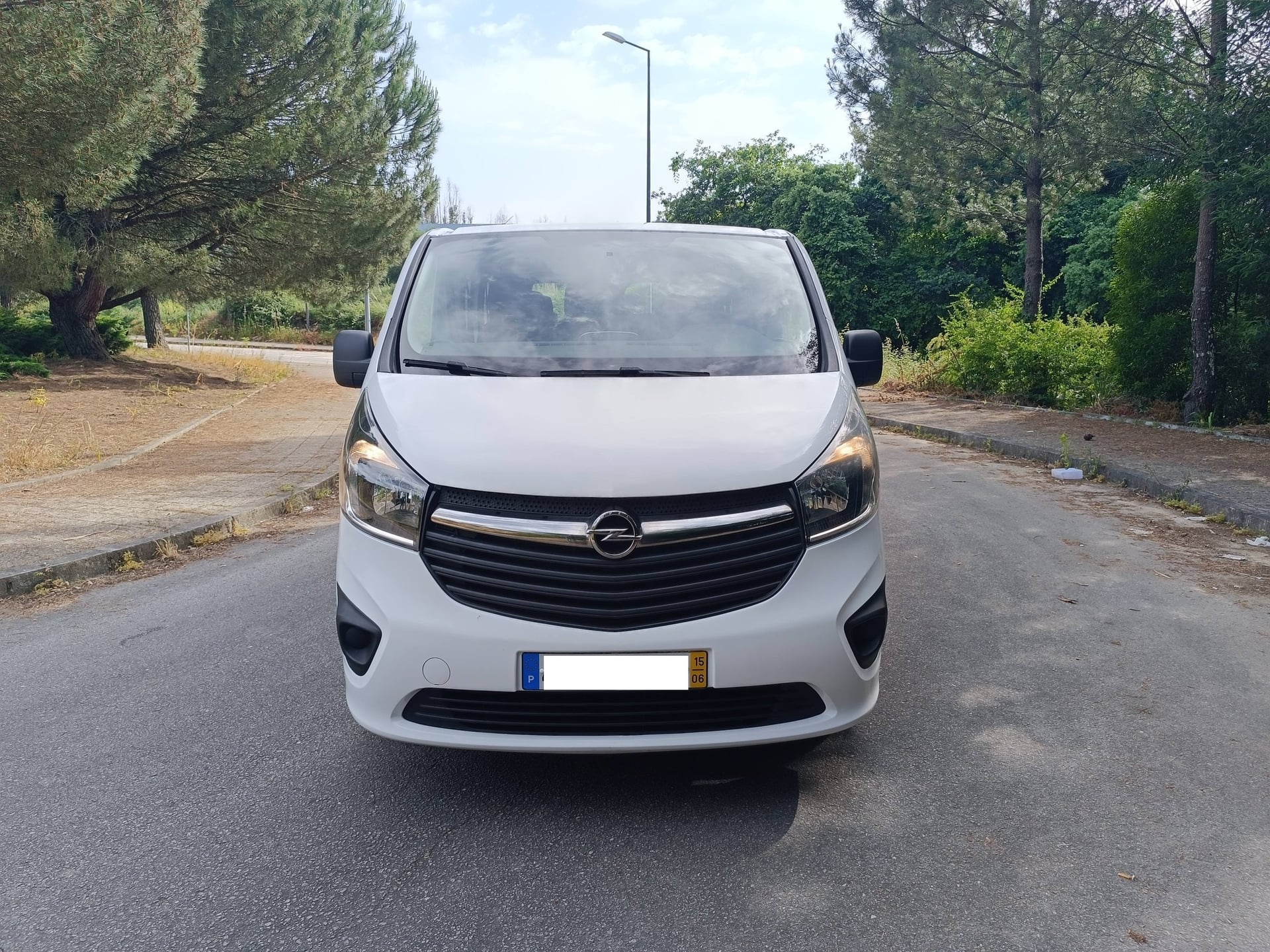 💯Opel  Vivaro 1.6 CDTI     9 lugares 