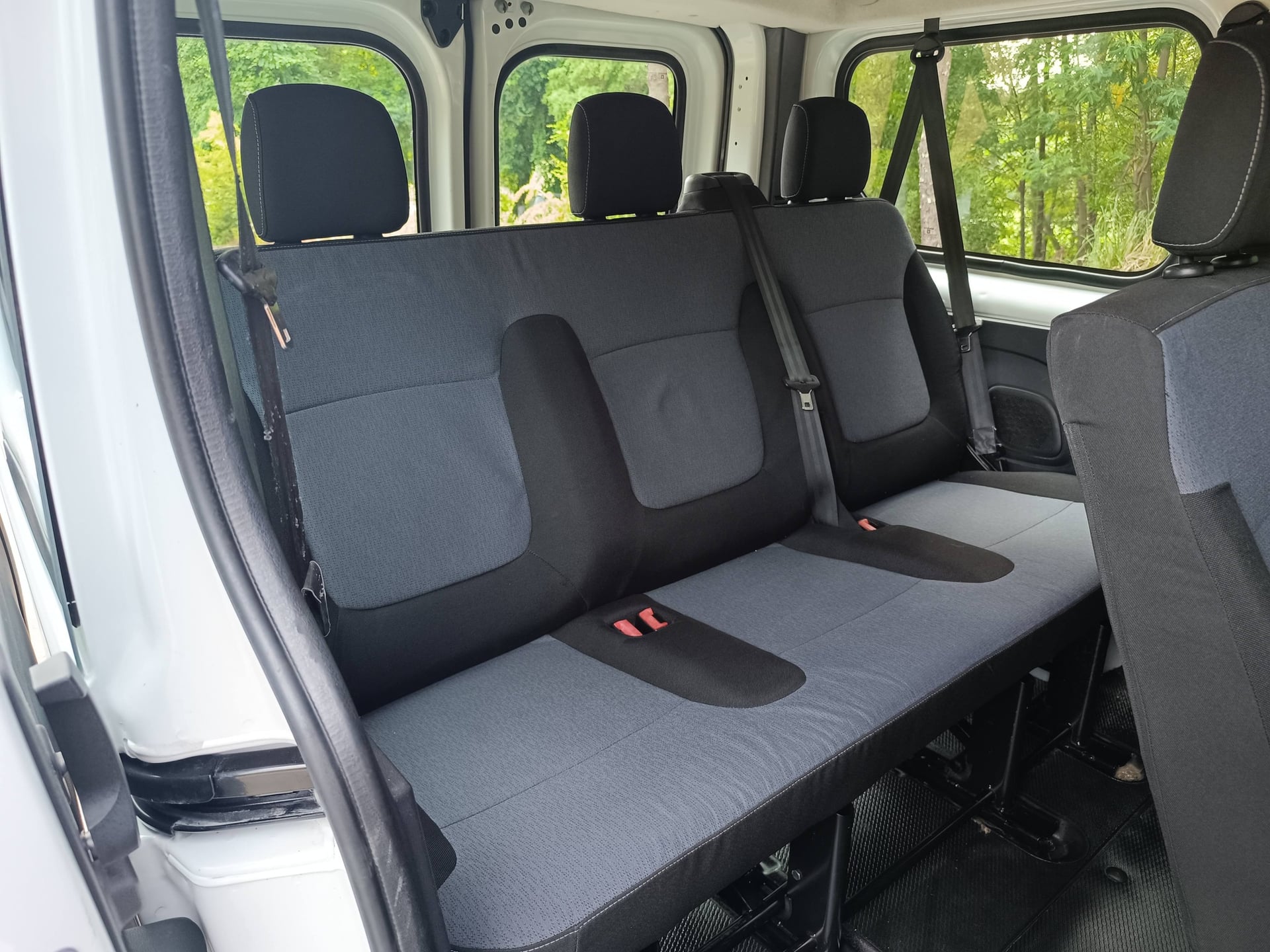 💯Opel  Vivaro 1.6 CDTI     9 lugares 