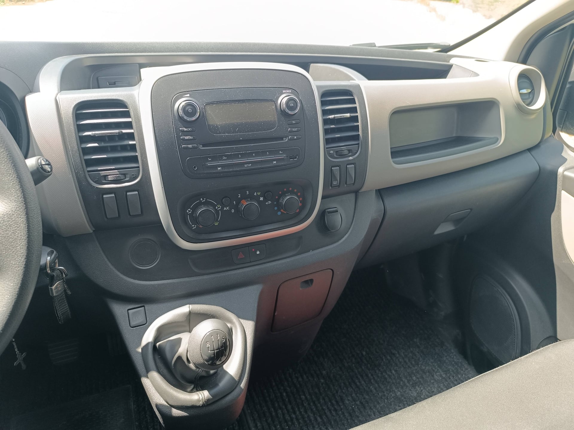 💯Renault  Trafic 1.6 dCI    Apenas 66 mil km